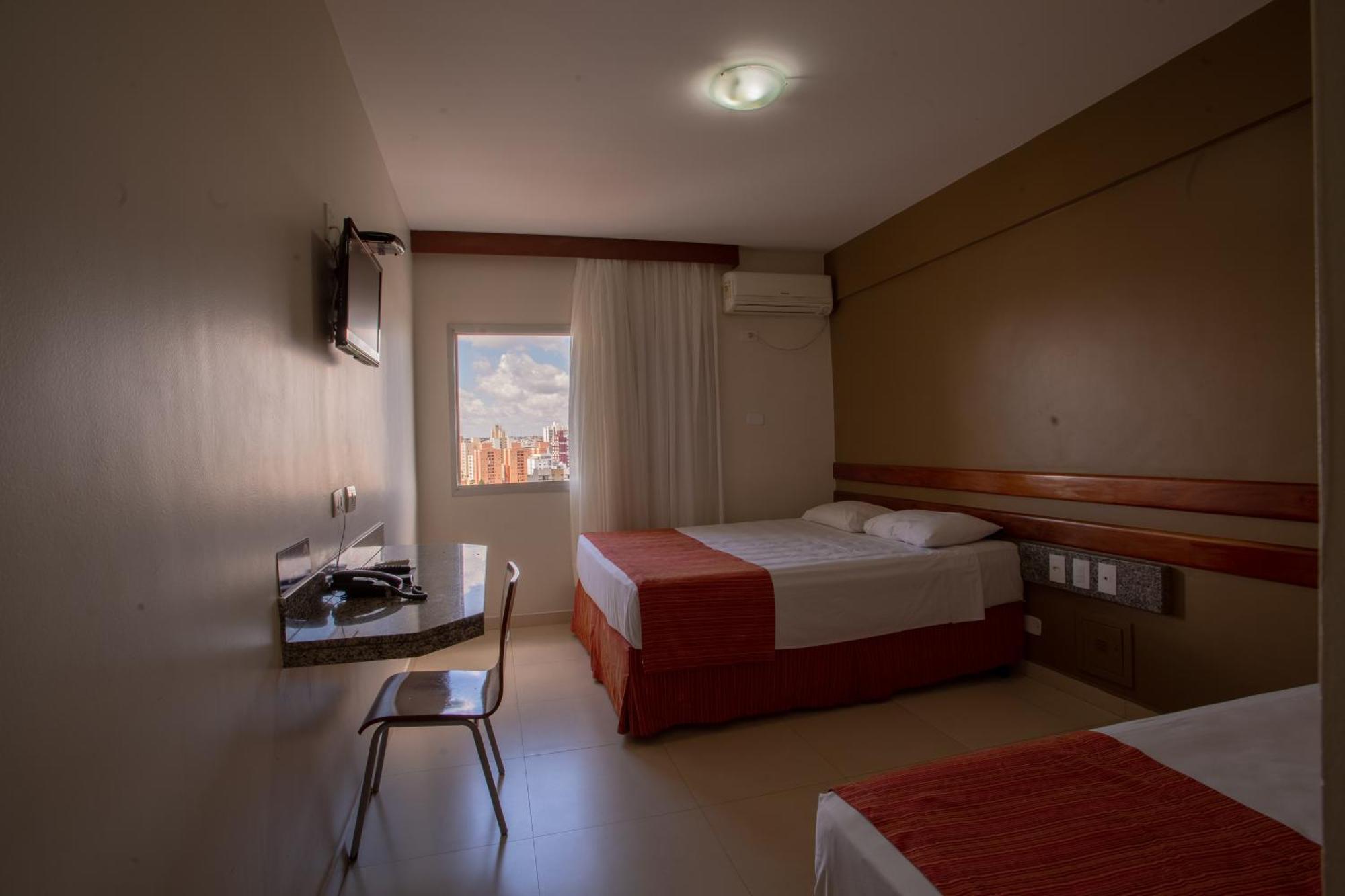 Hotel Apollo